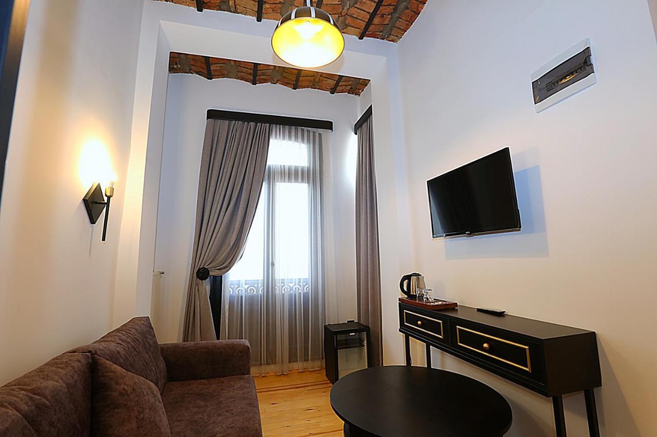 Istanbul Taksim Istiklal Street Kamil Hotel - Historical Bilik gambar