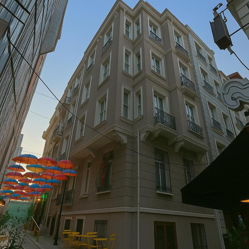 Istanbul Taksim Istiklal Street Kamil Hotel - Historical Luaran gambar