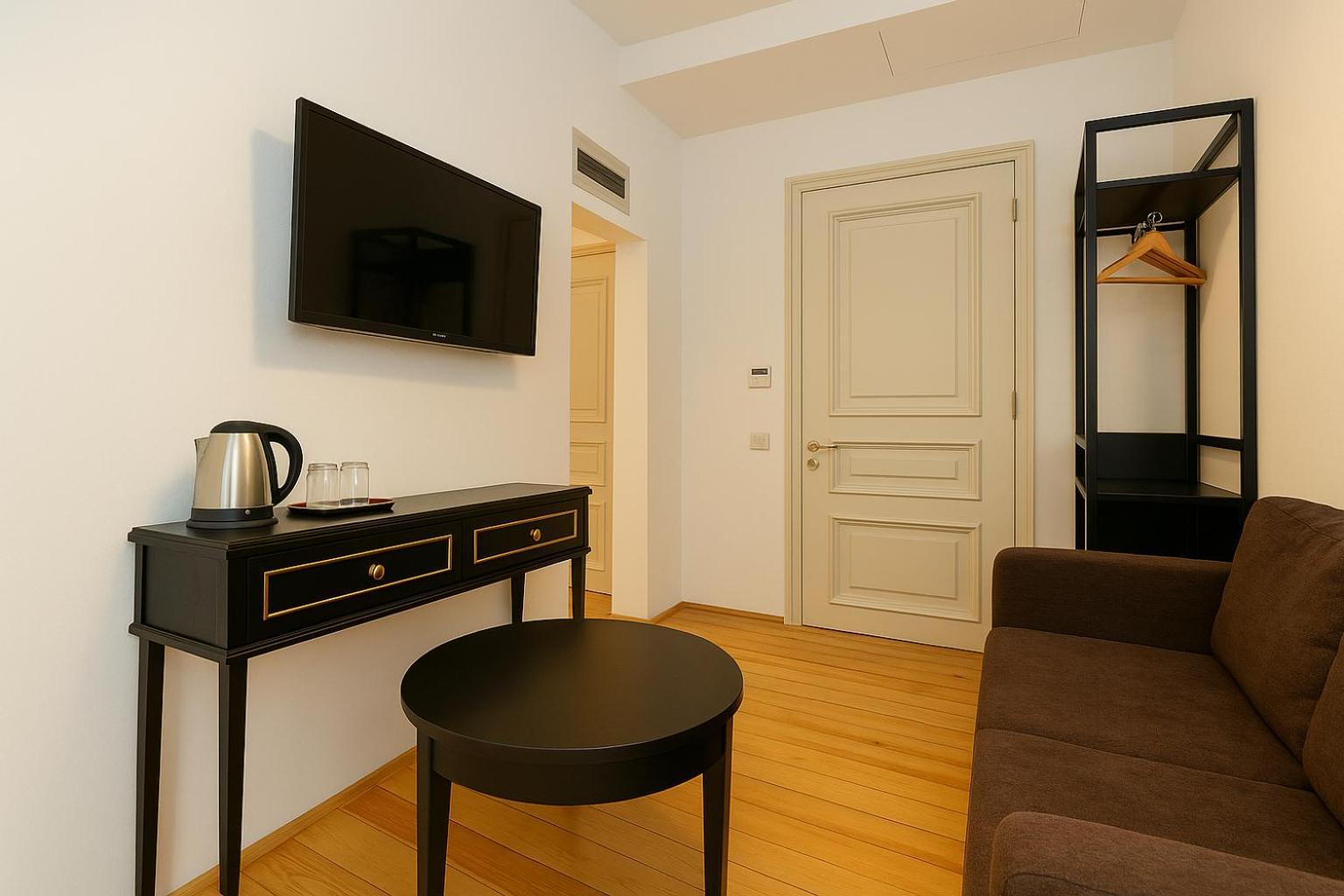 Istanbul Taksim Istiklal Street Kamil Hotel - Historical Luaran gambar